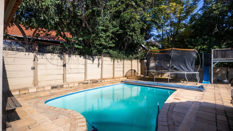 5 Bedroom Property for Sale in Protea Park North West